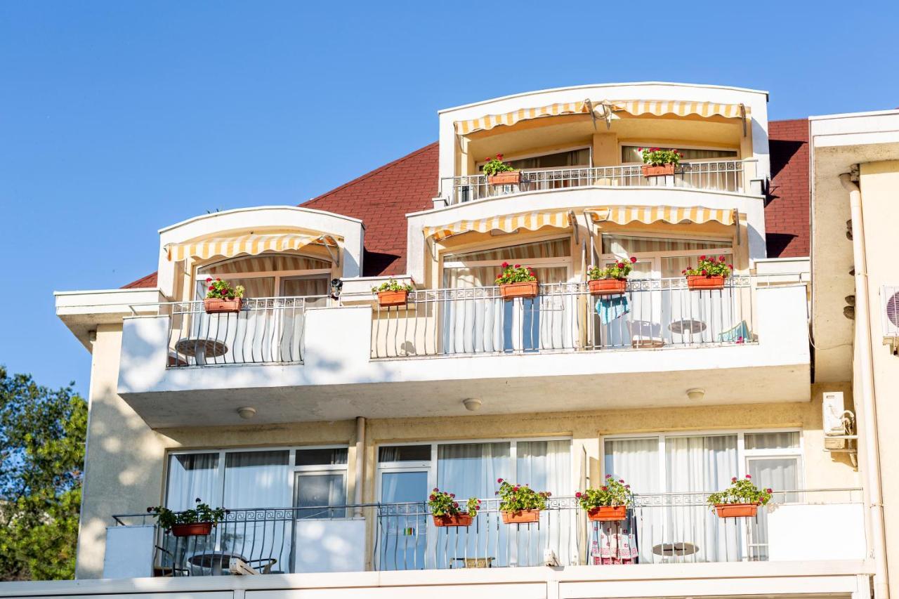 Helios Hotel Bałczik Zewnętrze zdjęcie